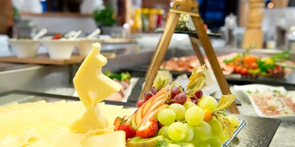 Luxusurlaub - Bar: Poolbar - Wellnessresort Seiwald