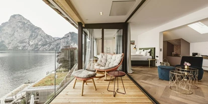 Luxusurlaub - Parkplatz: gebührenpflichtig in Gehweite - Panorama Suite Traunstein - Seehotel Das Traunsee****s