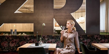 Luxusurlaub - Hotel-Schwerpunkt: Luxus & Familie - Restaurant - Alpin ART & SPA Hotel Naudererhof