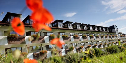 Luxusurlaub - Parkplatz: gebührenpflichtig in Gehweite - Aussenansicht - allgäu resort