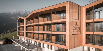 Luxusurlaub - Sen Jan di Fassa - Das brandneue Berghotel Zirm - Berghotel Zirm