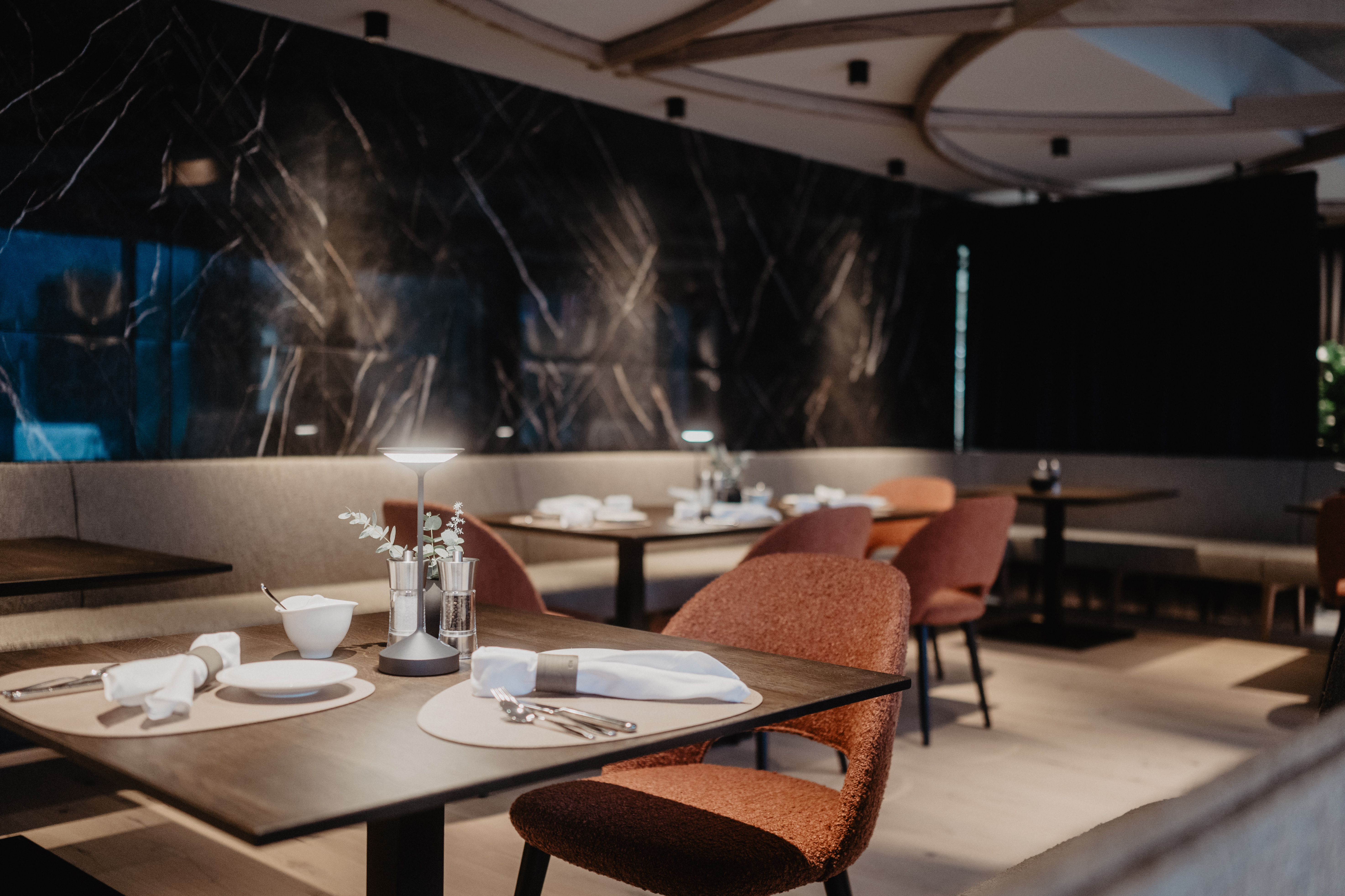 Luxusurlaub - Salzburg - Panorama Restaurant - Hotel Berghof | St. Johann in Salzburg