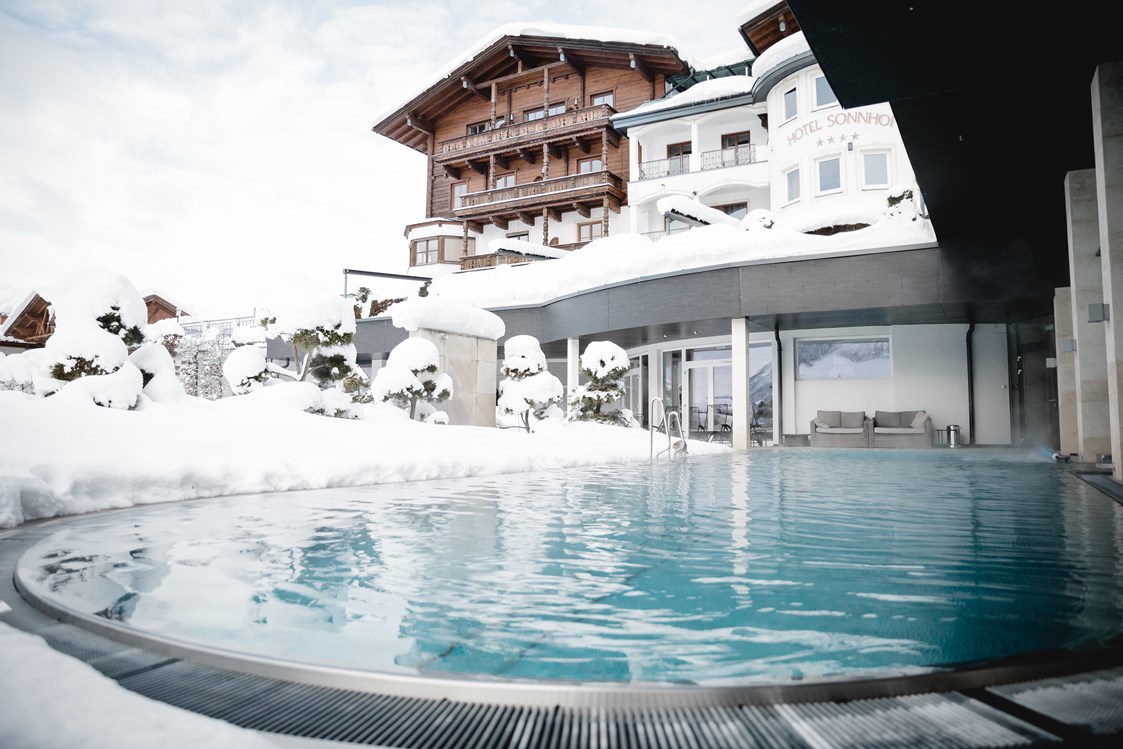 Luxushotel: sonnhofalpendorf-sonnhof-josalzburg-salzburgerland-wellnesshotel-adultsonly-urlaub-sommer-winter-wellness-ski-skiin-skiout - Sonnhof Alpendorf