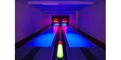 Luxusurlaub - Hotel-Schwerpunkt: Luxus & Sport - Kegelbahn im Hotel - Hotel Gut Brandlhof
