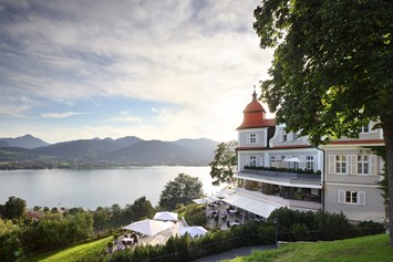 Luxushotel: Senger Schloss außen - Hotel DAS TEGERNSEE