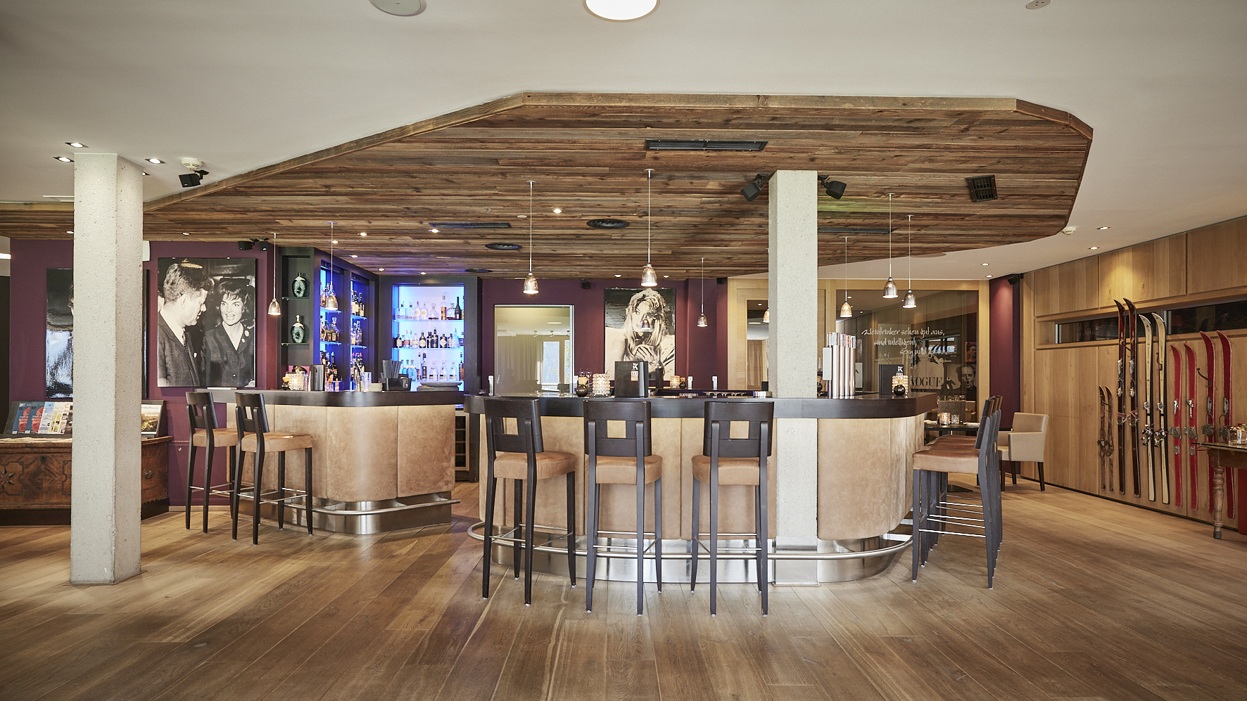 Luxushotel: Lobby & Bar - DAS KRONTHALER****S