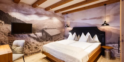 Luxusurlaub - Hotel-Schwerpunkt: Luxus & Familie - Almsuite "Tirol" - Landhotel Schermer