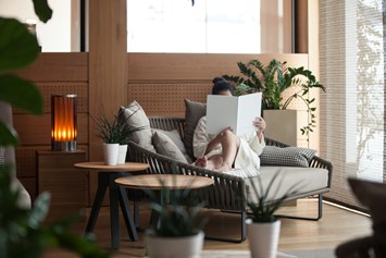 Luxushotel: Relaxliegen im Spa - Schlosshotel Fiss