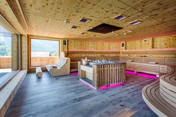 Luxushotel: Großzügige Sauna - Hotel Post Lermoos