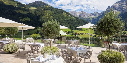 Luxusurlaub - Kappl (Kappl) - Panorama - Sonnen - Terrasse - Haller's Geniesserhotel