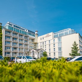 Luxushotel: die Außenansicht des Rugard Thermal Strandhotels - Rugard Thermal Strandhotel