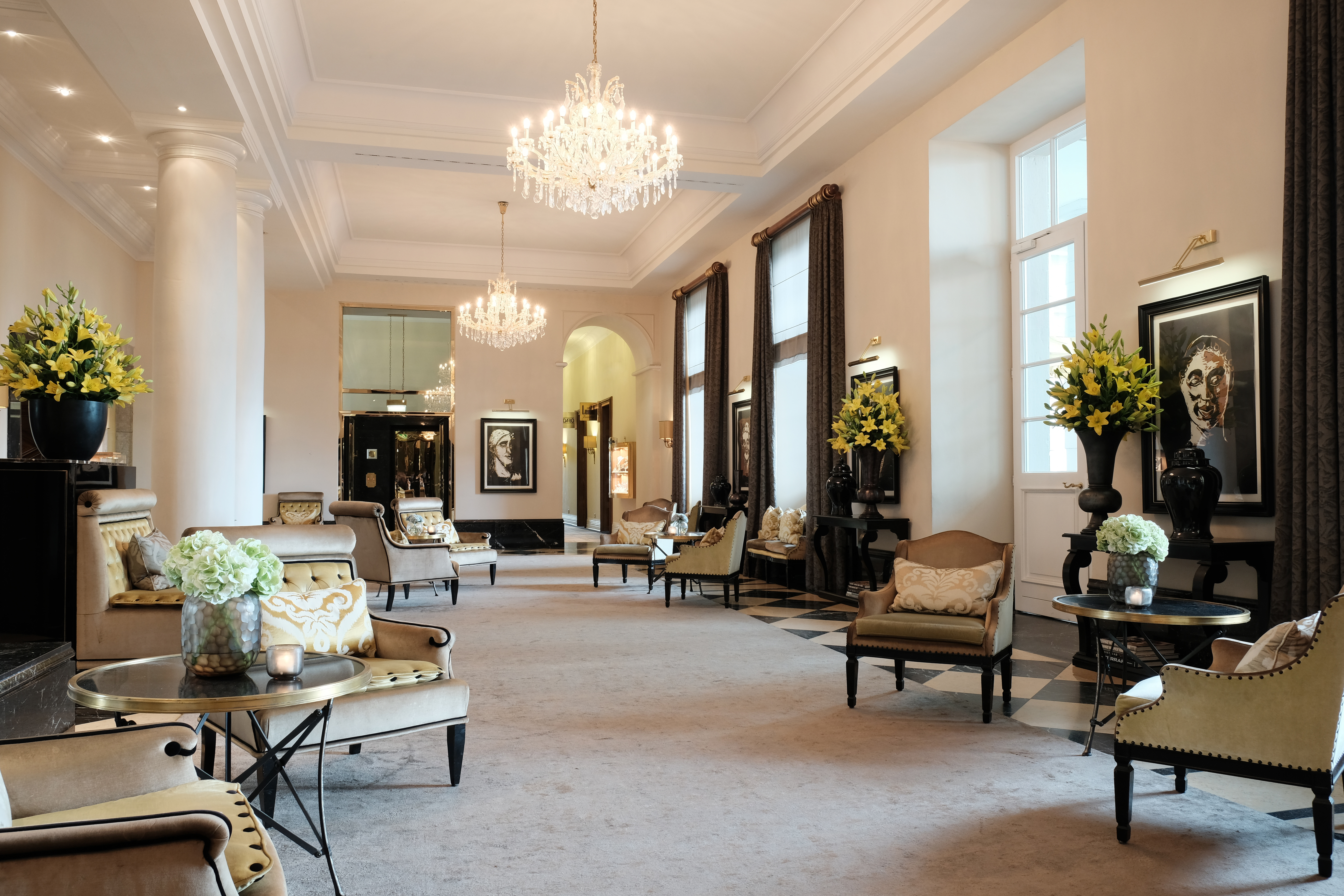 Luxushotel: Lobby - Althoff Grandhotel Schloss Bensberg