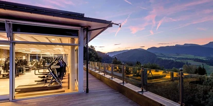 Luxusurlaub - Hirschegg (Mittelberg) - Panorama-Fitnesswelt - Allgäu Sonne