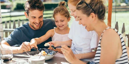 Luxusurlaub - Hotel-Schwerpunkt: Luxus & Familie - Sonnenterrasse - Boutique Hotel DAS RIVUS