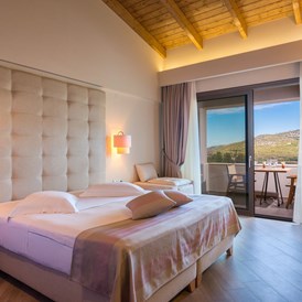 Luxushotel: Executive Suite Partial View - Sivota Diamond Spa Resort