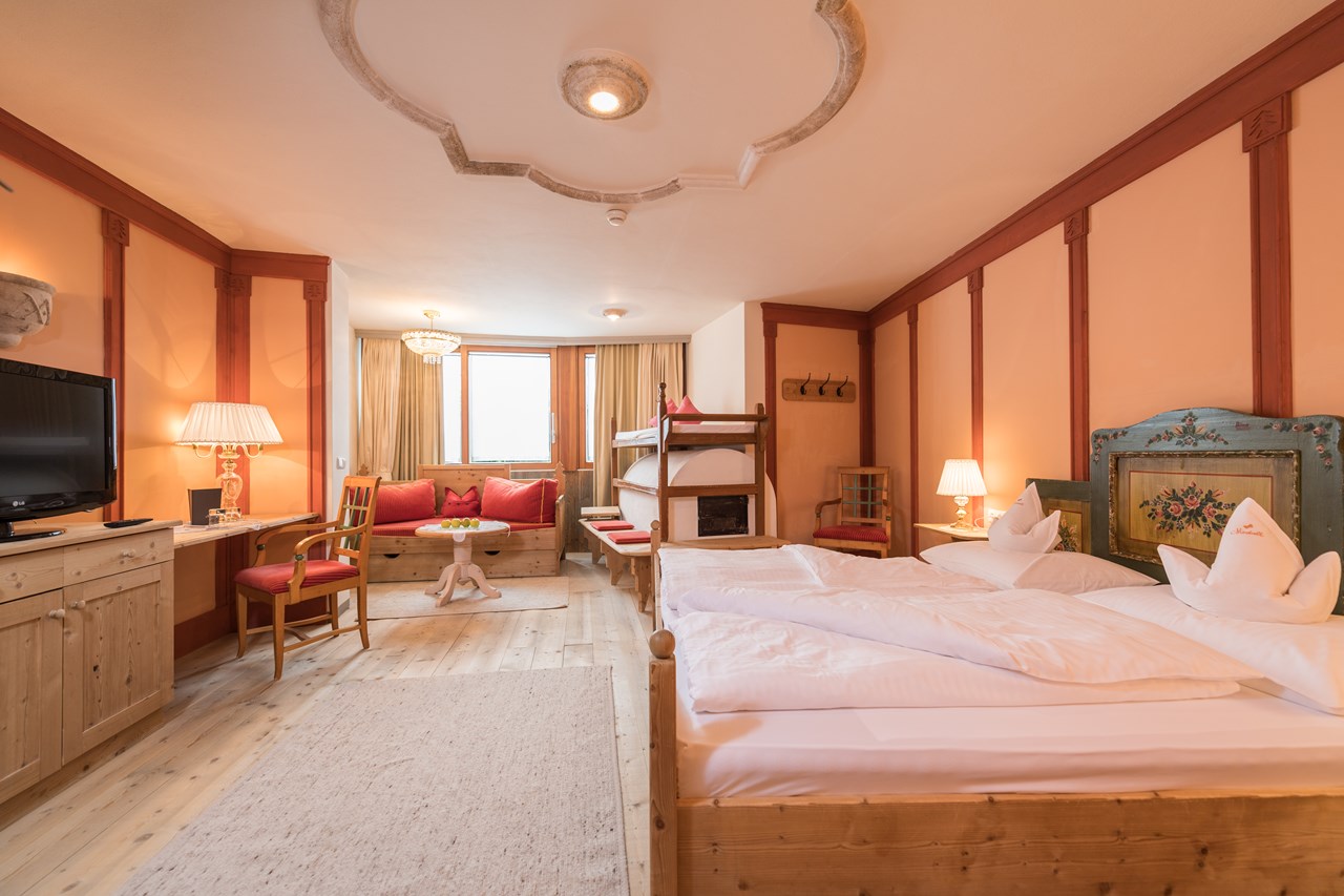 Mirabell Dolomites Hotel . Luxury . Ayurveda & Spa Zimmerkategorien Stube