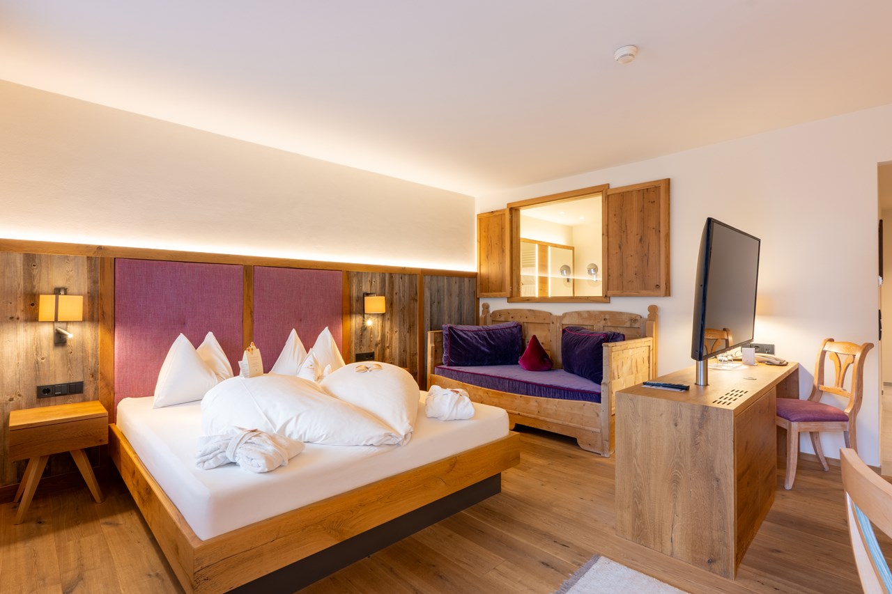 Mirabell Dolomites Hotel . Luxury . Ayurveda & Spa Zimmerkategorien Aurora