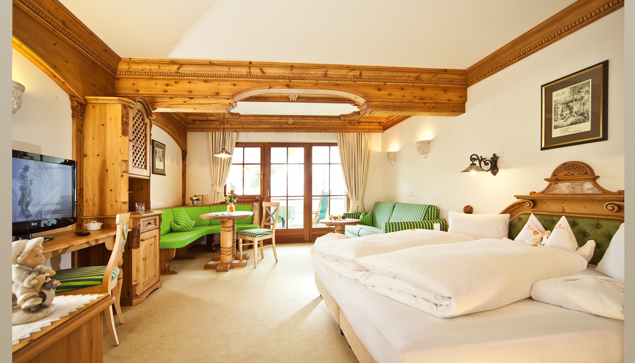 Mirabell Dolomites Hotel . Luxury . Ayurveda & Spa Zimmerkategorien Waldsaum