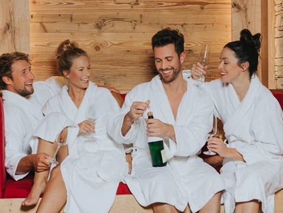 Luxusurlaub - Parkplatz: gebührenpflichtig in Gehweite - Wellness ist Gesundheit die die Spaß macht - Ortner's Resort*****