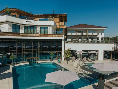 Luxusurlaub - Parkplatz: gebührenpflichtig in Gehweite - Ortner's Resort*****