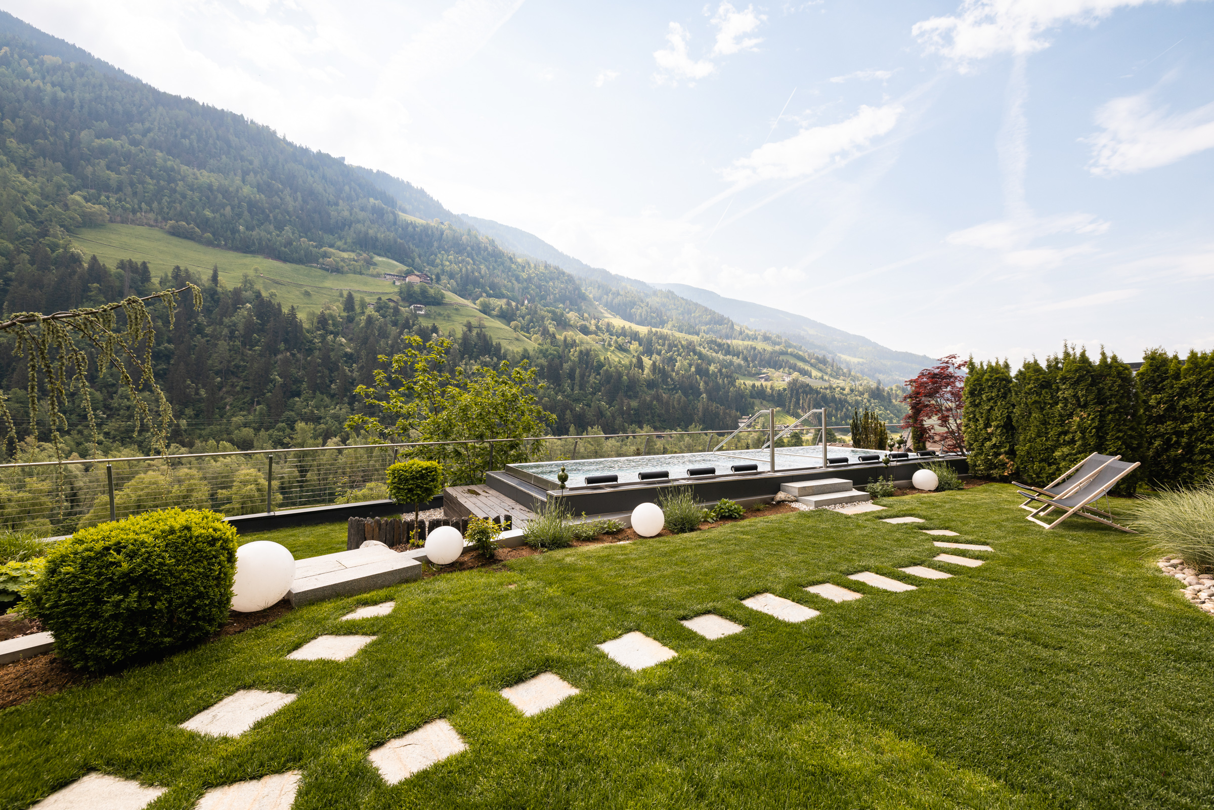 Luxusurlaub - 39012 - Hotel | Chalet Das Alpenschlössel