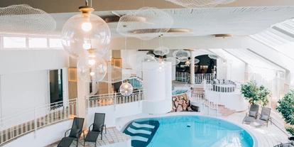 Luxusurlaub - Hotel-Schwerpunkt: Luxus & Romantik - Innsbruck - Pool - Posthotel Achenkirch