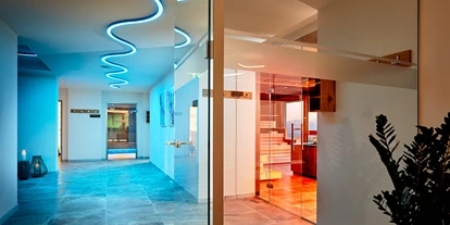 Luxusurlaub - Bar: Poolbar - Hotel Kaiserhof