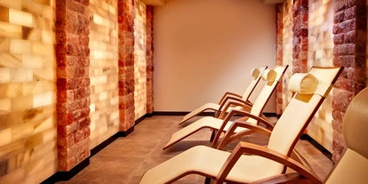 Luxusurlaub - Bar: Poolbar - Hotel Kaiserhof