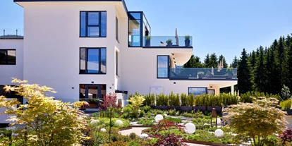 Luxusurlaub - Bar: Poolbar - Hotel Kaiserhof