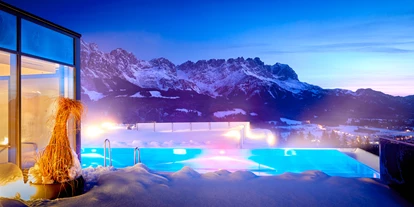 Luxusurlaub - Bar: Poolbar - Hotel Kaiserhof