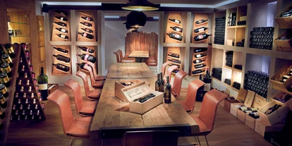 Luxusurlaub - Bar: Poolbar - Hotel Kaiserhof