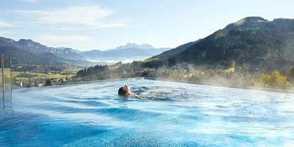 Luxusurlaub - Bar: Poolbar - Hotel Kaiserhof