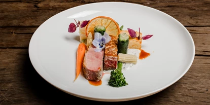 Luxusurlaub - Bar: Poolbar - Hotel Kaiserhof