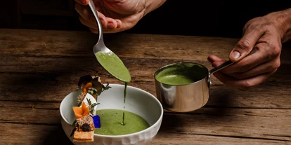 Luxusurlaub - Bar: Poolbar - Hotel Kaiserhof