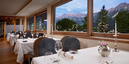 Luxusurlaub - Bar: Poolbar - Hotel Kaiserhof