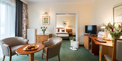 Luxusurlaub - Parkplatz: gebührenpflichtig in Gehweite - Doppelzimmer Superior - Hotel Warmbaderhof*****