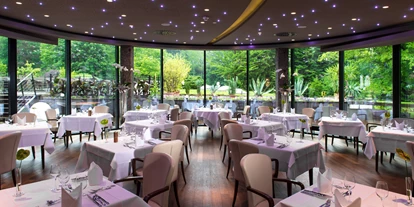 Luxusurlaub - Parkplatz: gebührenpflichtig in Gehweite - Panorama Restaurant - Hotel Warmbaderhof*****