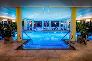 Luxushotel: Pool - Grandhotel Lienz