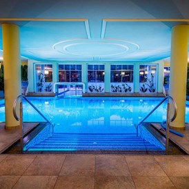 Luxushotel: Pool - Grandhotel Lienz
