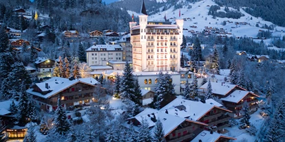 Luxusurlaub - Parkplatz: gebührenpflichtig in Gehweite - © Gstaad Palace / Andrea Scherz - Gstaad Palace