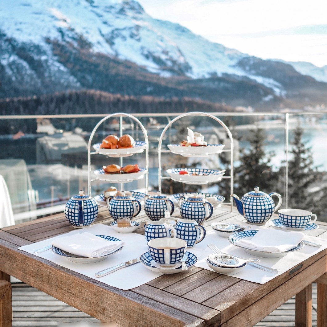 Carlton Hotel, St. Moritz Ausflugsziele Carlton Afternoon Tea