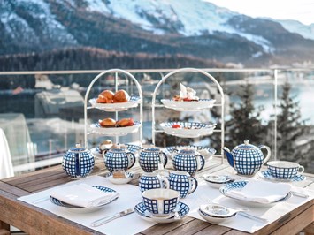 Carlton Hotel, St. Moritz Ausflugsziele Carlton Afternoon Tea