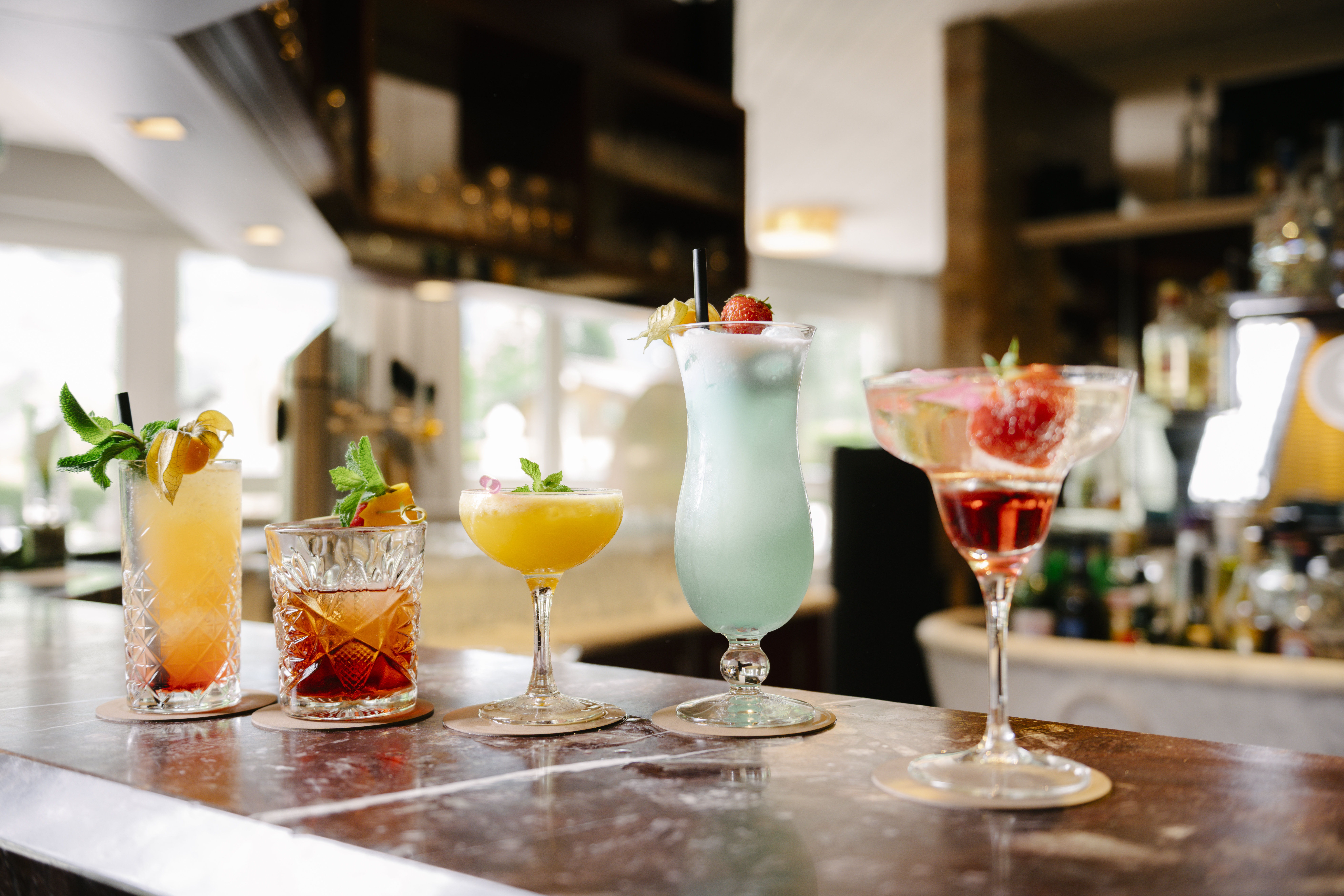 Luxushotel: Genießen Sie unsere Cocktailvariationen an unserer Hotelbar - EUROPÄISCHER HOF Bad Gastein