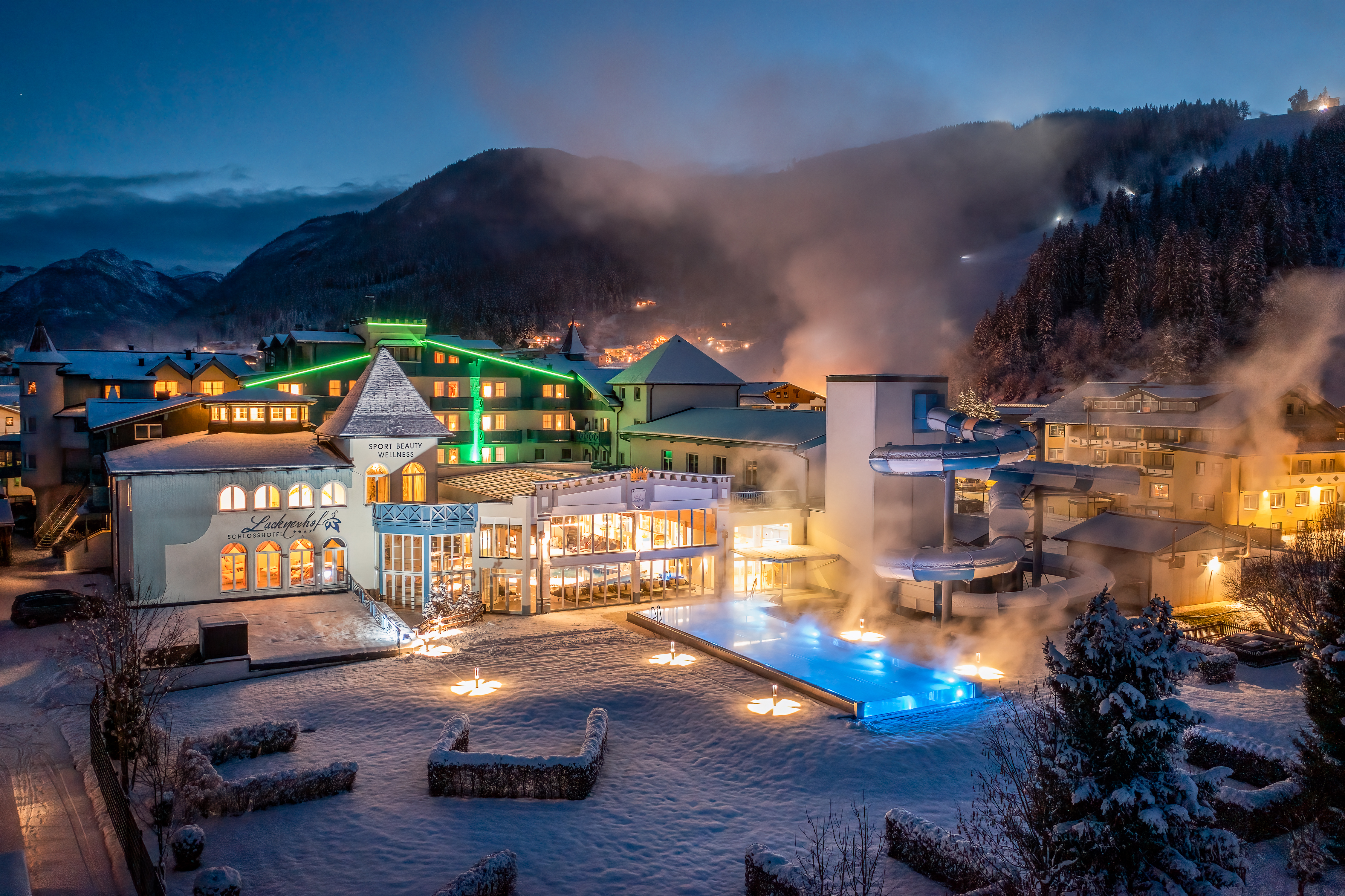 Luxusurlaub - Salzburg - Schlosshotel Lacknerhof mit Außenpool im Winter! - Schlosshotel Lacknerhof****S Flachau