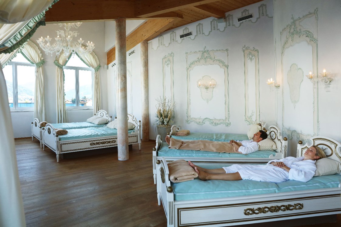 Luxushotel: Wasserbetten zum Entspannen! - Schlosshotel Lacknerhof****S Flachau