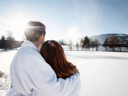 Luxusurlaub - Bar: Poolbar - Winter-Wellness im Spa am See - Ritzenhof – Hotel und Spa am See