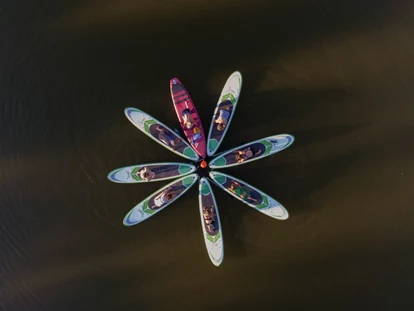 Luxusurlaub - Bar: Poolbar - Stand-up-Yoga auf dem Ritzensee  - Ritzenhof – Hotel und Spa am See