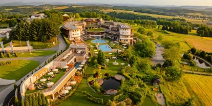 Luxusurlaub - Lutzmannsburg - Hotel und Spa Larimar mit 9 Pools, 9 Saunen und vielen Ruhebereichen - Hotel & Spa Larimar ****S