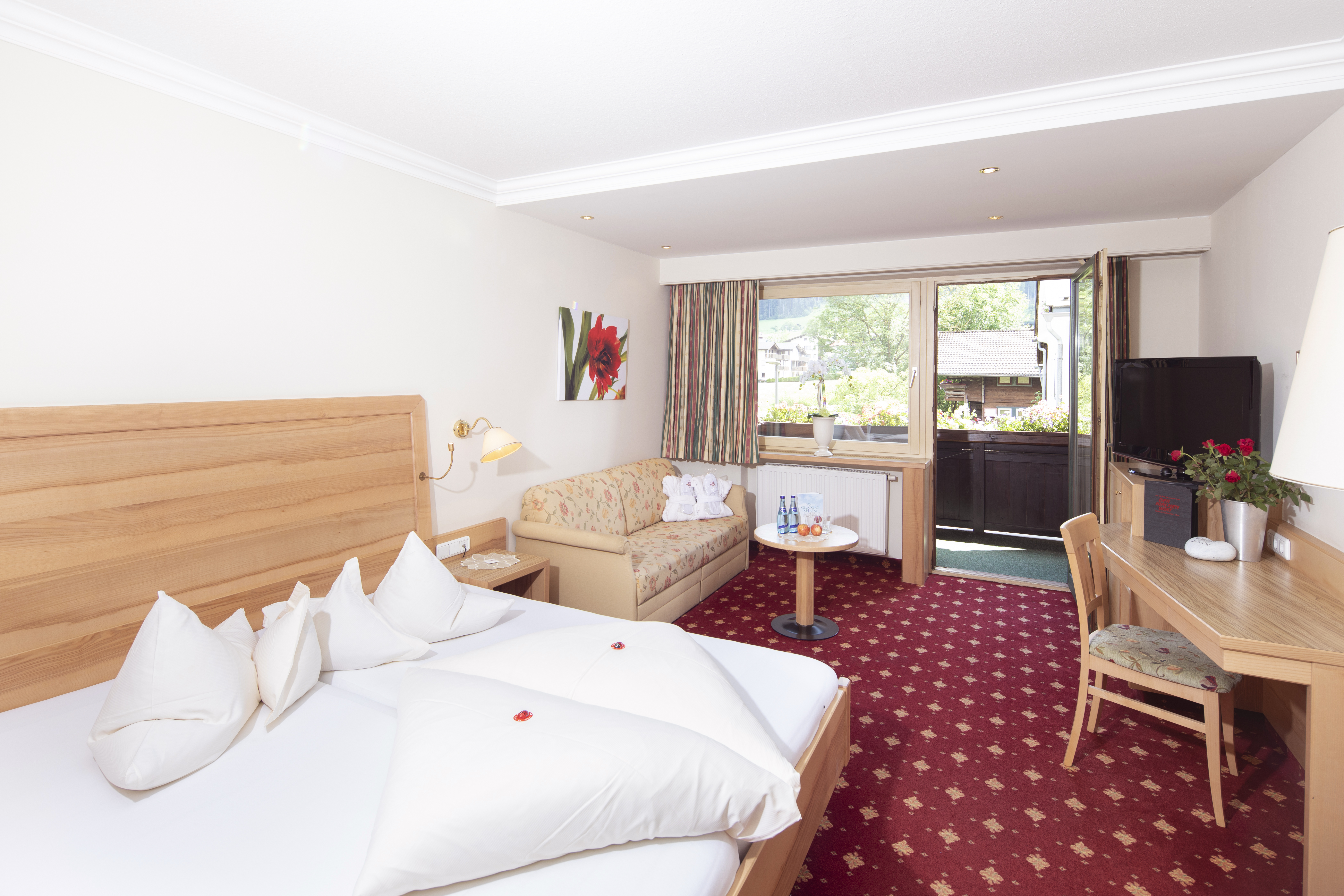 Hotel „Der Kirchenwirt****s" Zimmerkategorien Doppelzimmer Superior Wiedersbergerhorn