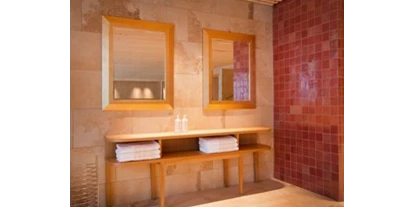 Luxusurlaub - Hotel-Schwerpunkt: Luxus & Familie - Wellnessbereich - Hotel Sonnenburg